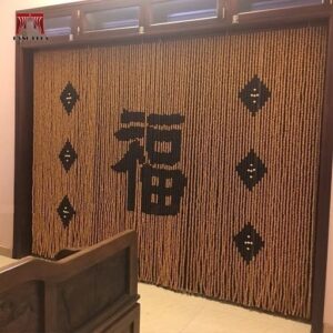 Rèm Pơmu chữ Phúc nho – chất liệu gỗ Pơmu tự nhiên, họa tiết sắc nét, phù hợp cho mọi không gian thờ cúng.