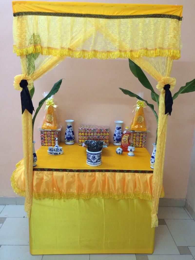 Bàn thờ vong để bao lâu? Ý nghĩa và thời gian duy trì chuẩn