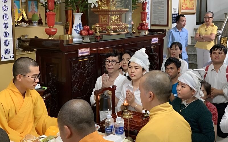 Cách cúng 100 ngày cho người mất – Nghi lễ tưởng nhớ với lòng hiếu thảo