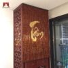 Rèm hạt gỗ hương chữ Tâm – chất liệu gỗ Hương tự nhiên, họa tiết tinh tế, mang đến sự an yên và phong thủy vững chắc cho không gian thờ cúng.